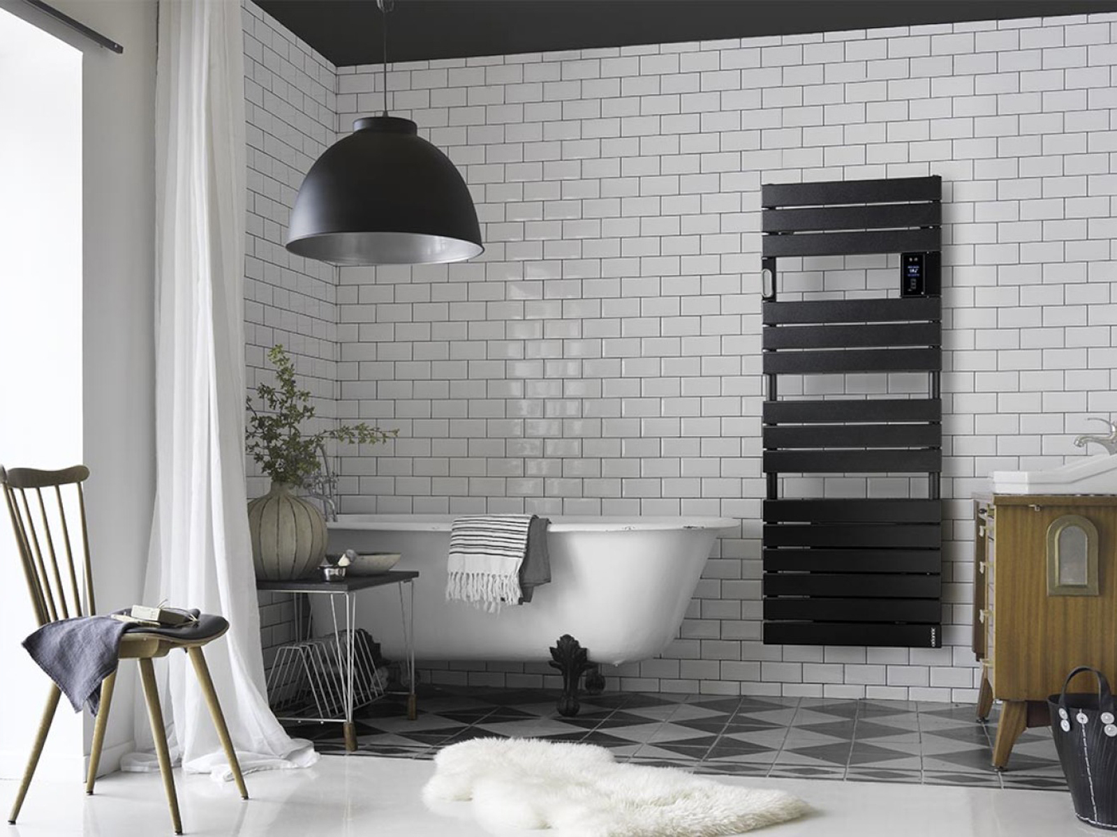 ADELIS ambiance noir 2025 b